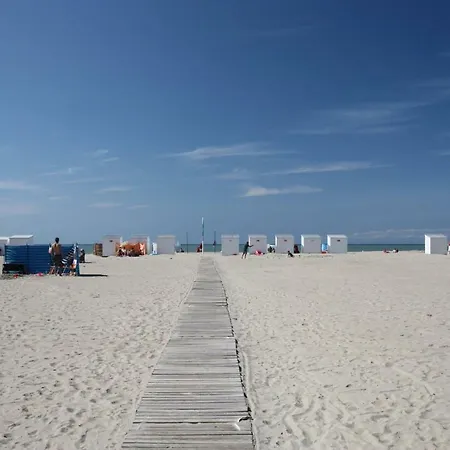 Zeebriesje アパート オーストダインケルケ